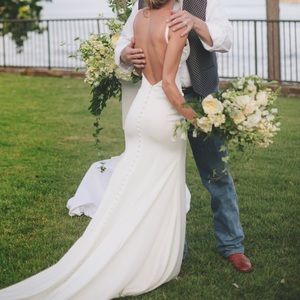 Essense of Australia backless wedding gown